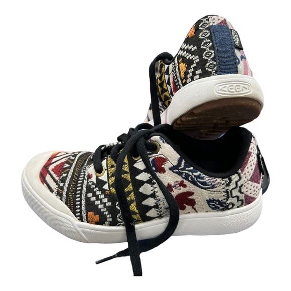 KEEN Elsa lV Multi Color Womens Shoes Size 5 US Pattern Low Top Lace Colorful - Picture 4 of 6